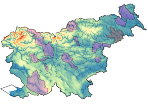 Karta Slovenije z vrisanimi območji dopolnjenih podatkov ocene poplavne nevarnosti